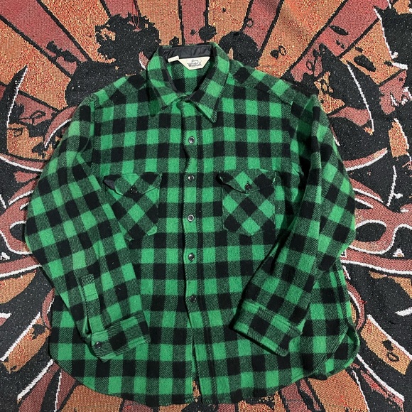 Jackets & Coats Vintage Woolrich Green Plaid Flannel Jacket Poshmark